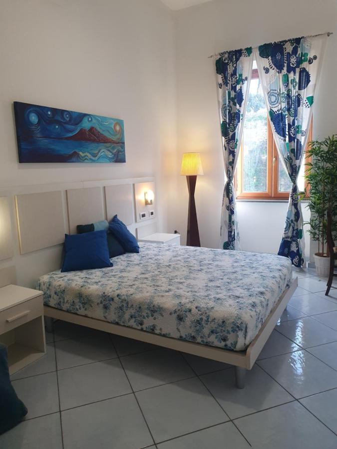 Domus Liberty Bed and Breakfast Sant'Agnello Exterior foto